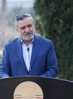 وزیر کار: حقوق کارمندان ۲۵ درصد افزایش می‌یابد