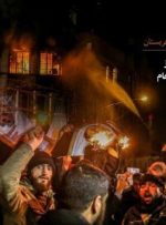 برخی، کار‌های کودکانه و احمقانه انجام دادند، به مراکز دیپلماتیک حمله کردند؛ خدا نیامرزد این‌ها را