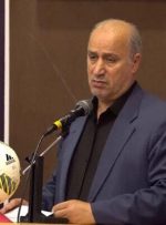 رئیس فدراسیون فوتبال: می‌خواهیم چمن ورزشگاه آزادی را آبیاری کنیم، ولی آب نیست / قلعه‌نویی کمک کرده و از آتش نشانی خواستیم آب بیاورد