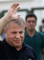 علی پروین: پرسپولیس نمی‌بازد / النصر شانس آورد که هوادار در ورزشگاه نیست