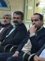 نجات نیا : گردش نخبگان اتفاق نیفتاد و گسست بین نسلی را شاهد هستیم، به عنوان جوان گام دومی که جوان نیستم / این گست بین نسلی که جوانان دهه ۶۰ و ۷۰ و ۸۰ بی رغبت به انتخابات هستند/ به حاج آقا موحد عرض کردم یک زمانی که من از قنداغ درآمدم کاندیدا بودی و الان امیرحسین من به سن تکلیف رسیده است. چه بر سر استان ما آمده؟ / امیدوارم که یک بار به عنوان نماد جوان متولد بعد از انقلاب با آقای موحد و بزرگواری که جوانان قبل از انقلاب هستند، پای میز مناظره بنشینیم و با هم حرف بزنیم