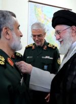 اعطای «نشان فتح» به سردار حاجی‌زاده از سوی رهبر انقلاب