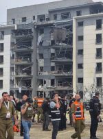 موج جدید حمله موشکی ایران به اسرائیل؛ رسانه‌های اسرائیلی: موشک ایرانی در نزدیکی ساختمان مایکروسافت در بئرشبع فرود آمد / شهرداری بئرشبع: این خسارت ناشی از اصابت مستقیم موشک ایرانی بوده است، نه ترکش‌های موشک رهگیر / هاآرتص: ایران [تنها] یک موشک به سمت اسرائیل شلیک کرد، اما تلاش برای رهگیری آن شکست خورد